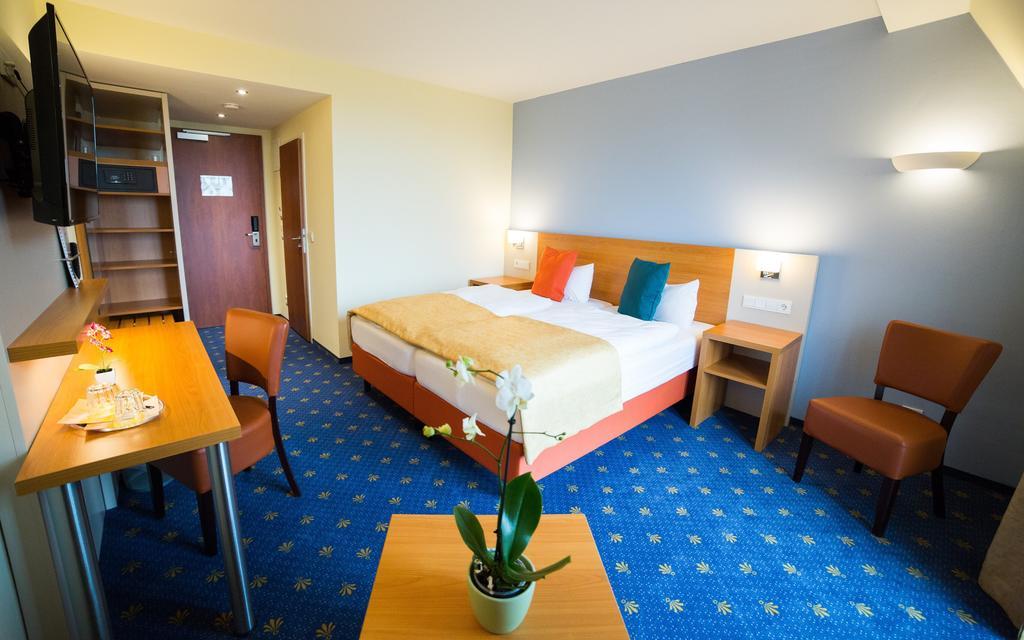 Berghotel Tambach Dış mekan fotoğraf